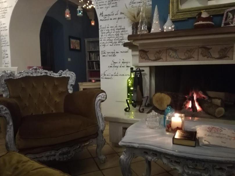 Agriturismo La Palazza 살라 콘실리나 외부 사진