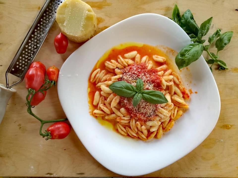 Agriturismo La Palazza 살라 콘실리나 외부 사진